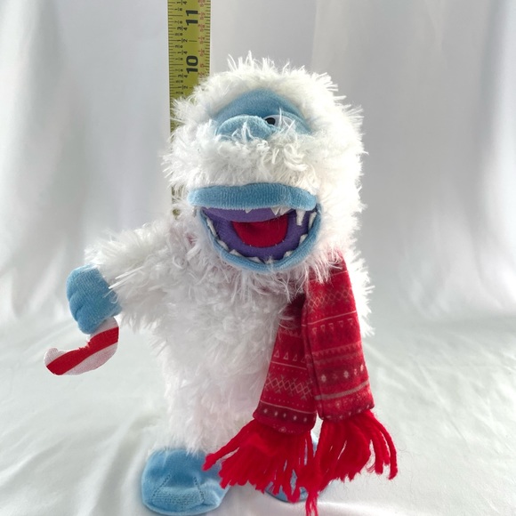 Bumble Singing/Walking Plush Red Scarf Candy Cane EUC works - Picture 3 of 7